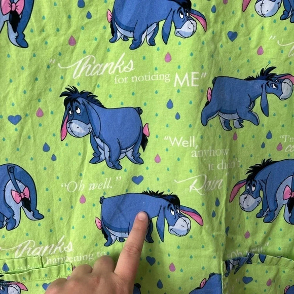 Disney Eeyore Scrub Top | Nursing | Small | Winnie The Pooh | Green - Picture 5 of 9